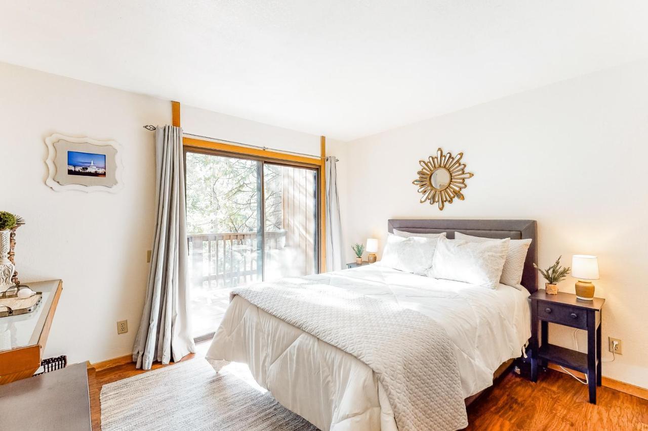 The Sleepy Hollow Shaver Lake Exterior photo