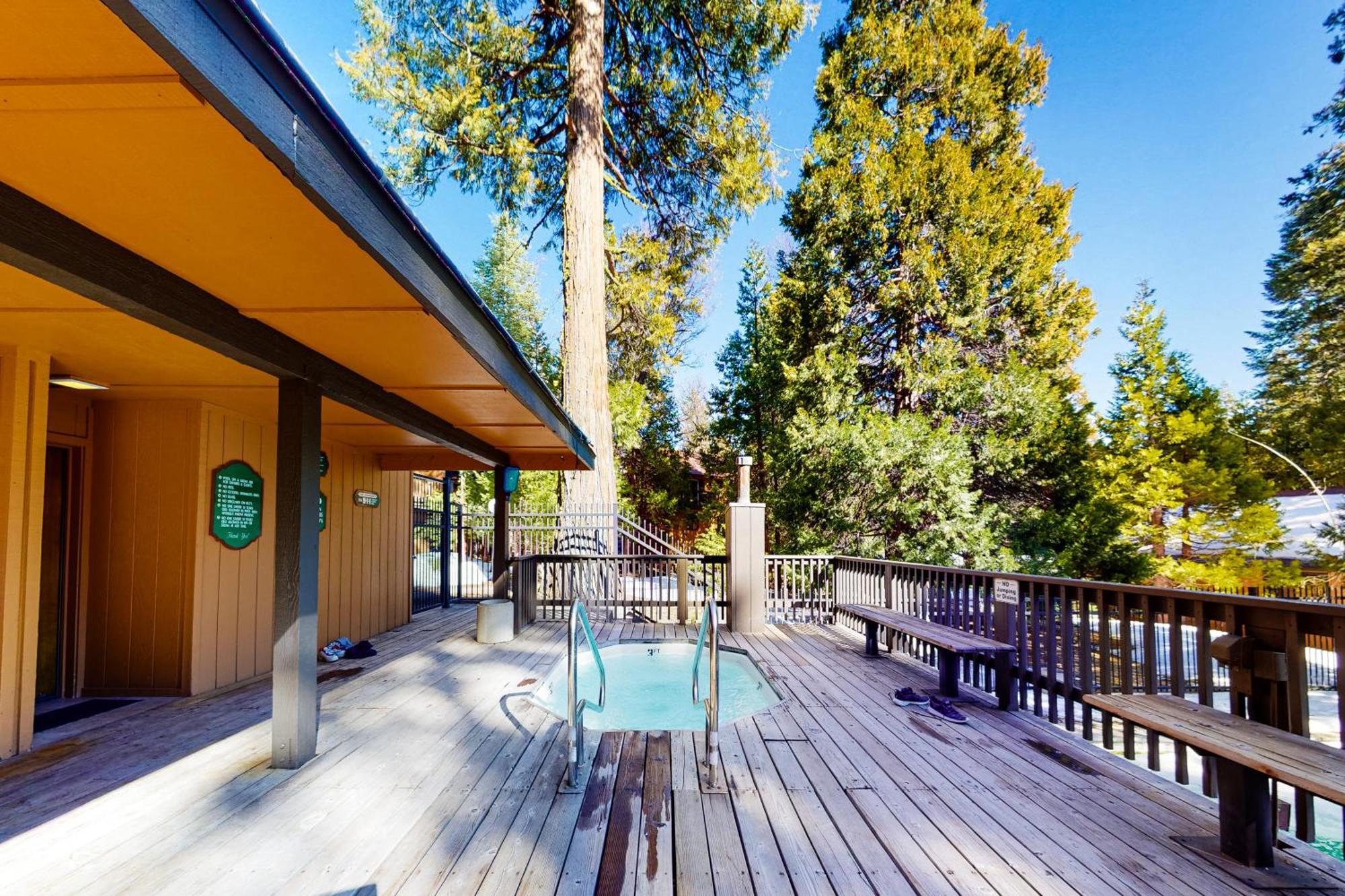 The Sleepy Hollow Shaver Lake Exterior photo